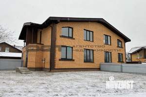 Дом 89м&sup2;, 2-этажный, участок 3 сот.  