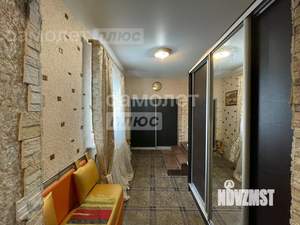 Дом 470м&sup2;, 2-этажный, участок 30 сот.  