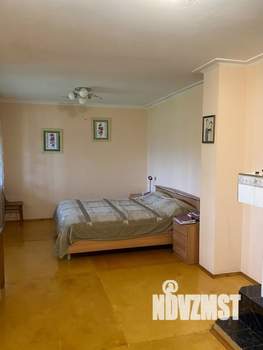 Дом 288м², 2-этажный, участок 16 сот.  