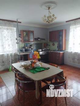 Коттедж 473м², 3-этажный, участок 10 сот.  