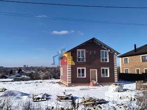 Дом 120м², 2-этажный, участок 10 сот.  