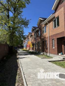 Таунхаус 140м&sup2;, 2-этажный, участок 3 сот.  