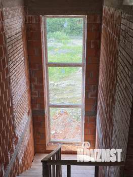 Дом 253м&sup2;, 2-этажный, участок 15 сот.  