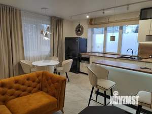 Дом 122м², 3-этажный, участок 2 сот.  