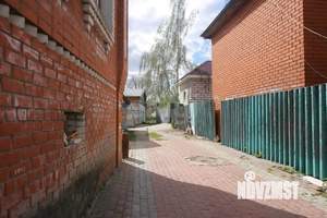 Дом 277м², 2-этажный, участок 14 сот.  