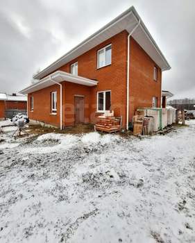 Дом 149м&sup2;, 2-этажный, участок 8 сот.  