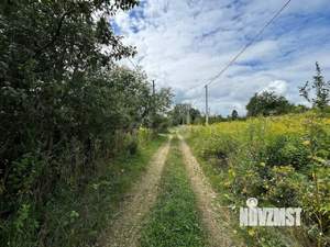 Дом 44м&sup2;, 2-этажный, участок 10 сот.  