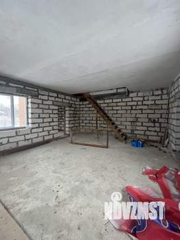 Таунхаус 100м², 2-этажный, участок 6 сот.  