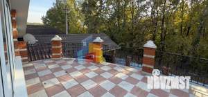 Дом 260м&sup2;, 2-этажный, участок 12 сот.  