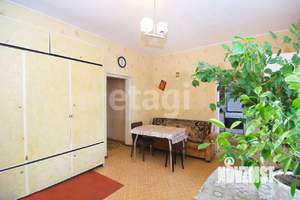 Дом 206м², 2-этажный, участок 6 сот.  