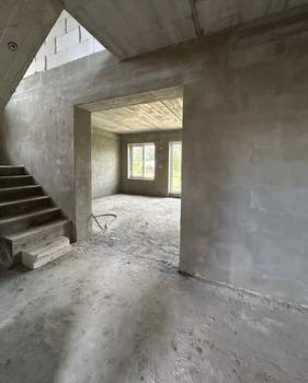 Дом 130м², 2-этажный, участок 6 сот.  