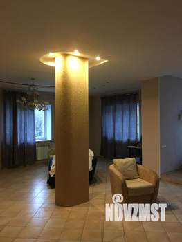 Коттедж 480м², 4-этажный, участок 11 сот.  
