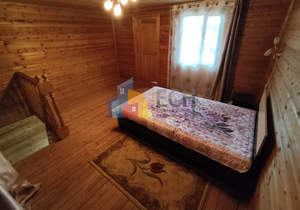 Дом 72м², 2-этажный, участок 10 сот.  