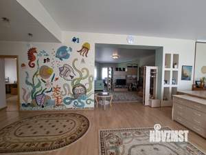 Коттедж 403м², 3-этажный, участок 9 сот.  