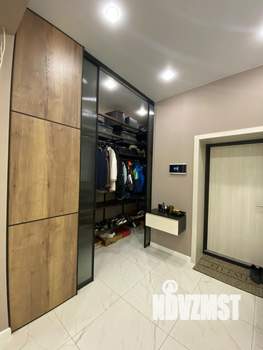 Дом 220м², 2-этажный, участок 12 сот.  