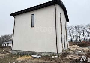 Дом 100м², 2-этажный, участок 6 сот.  