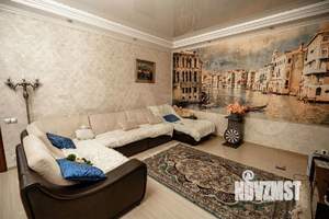 Дом 501м², 3-этажный, участок 13 сот.  