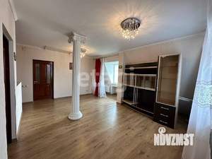 Дом 240м², 3-этажный, участок 4 сот.  