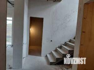 Коттедж 137м², 2-этажный, участок 5 сот.  