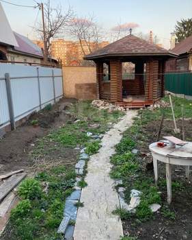 Дом 217м&sup2;, 2-этажный, участок 6 сот.  