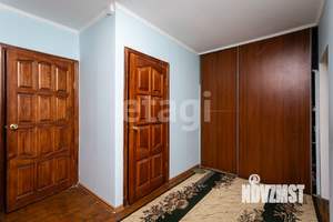 Дом 180м², 2-этажный, участок 4 сот.  