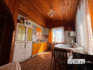 Дом 60м², 2-этажный, участок 6 сот.  