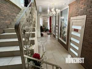 Дом 301м², 2-этажный, участок 10 сот.  