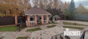 Дом 295м², 2-этажный, участок 12 сот.  