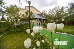 Дом 350м², 2-этажный, участок 18 сот.  