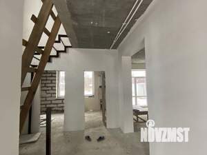 Коттедж 180м², 2-этажный, участок 8 сот.  