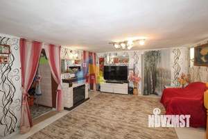 Дом 204м², 2-этажный, участок 17 сот.  