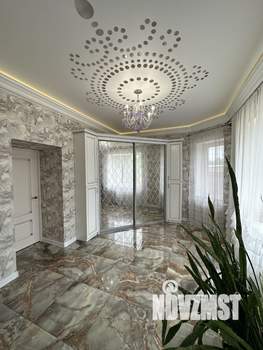 Дом 250м&sup2;, 2-этажный, участок 10 сот.  