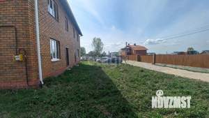 Дом 100м², 2-этажный, участок 6 сот.  