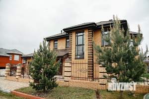 Дом 264м&sup2;, 2-этажный, участок 12 сот.  