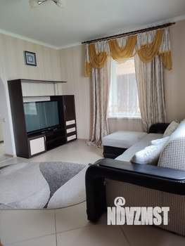 Дом 120м², 2-этажный, участок 10 сот.  