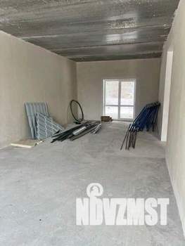 Коттедж 180м², 2-этажный, участок 8 сот.  