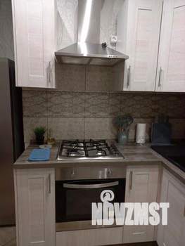 2-к квартира, посуточно, 50м2, 1/1 этаж
