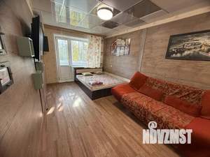 1-к квартира, посуточно, 37м2, 5/6 этаж