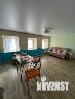 2-к квартира, посуточно, 100м2, 1/2 этаж