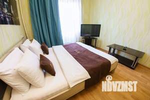 1-к квартира, посуточно, 50м2, 1/1 этаж