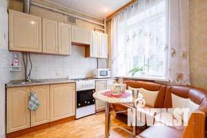 1-к квартира, посуточно, 35м2, 2/6 этаж