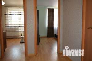 1-к квартира, посуточно, 42м2, 1/1 этаж