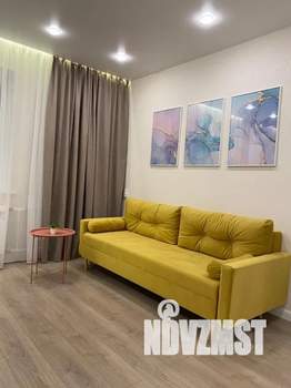 1-к квартира, посуточно, 38м2, 9/9 этаж