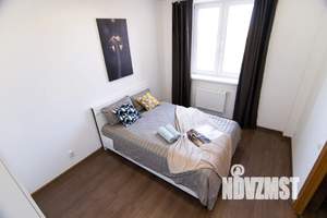 2-к квартира, посуточно, 40м2, 10/17 этаж
