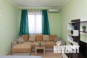 1-к квартира, посуточно, 48м2, 8/17 этаж