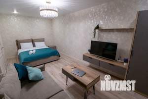 1-к квартира, посуточно, 38м2, 1/10 этаж