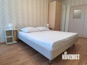 1-к квартира, посуточно, 37м2, 4/5 этаж