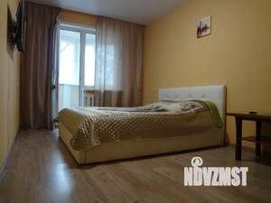 1-к квартира, посуточно, 35м2, 1/9 этаж