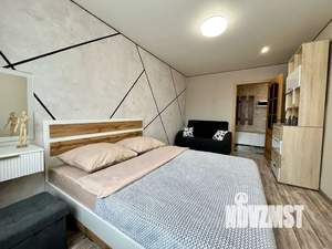 1-к квартира, посуточно, 35м2, 4/5 этаж