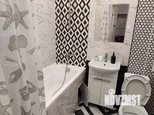 1-к квартира, посуточно, 42м2, 9/22 этаж